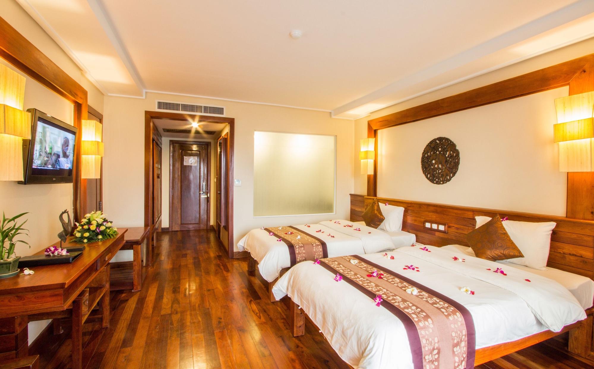 Royal Empire Premium Hotel Siem Reap Dış mekan fotoğraf