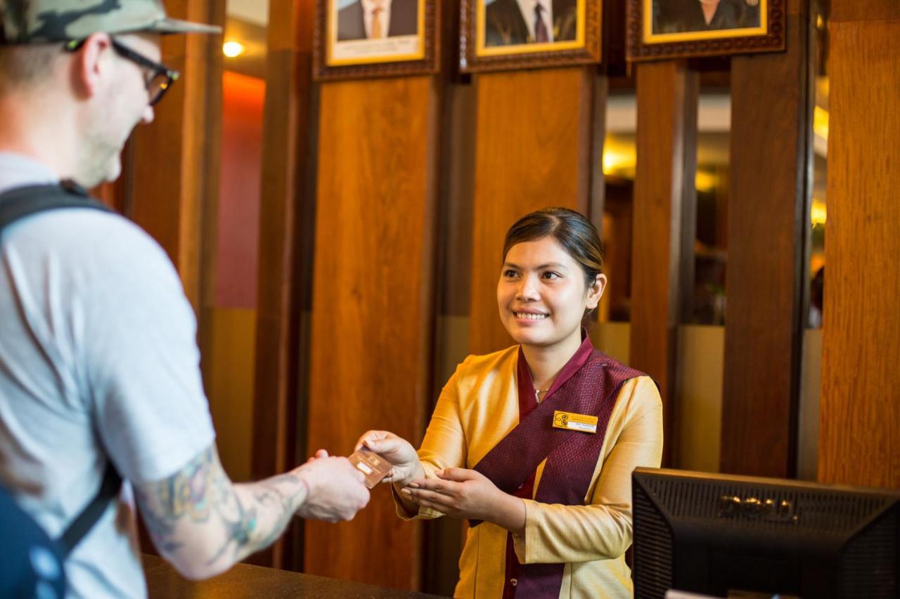 Royal Empire Premium Hotel Siem Reap Dış mekan fotoğraf