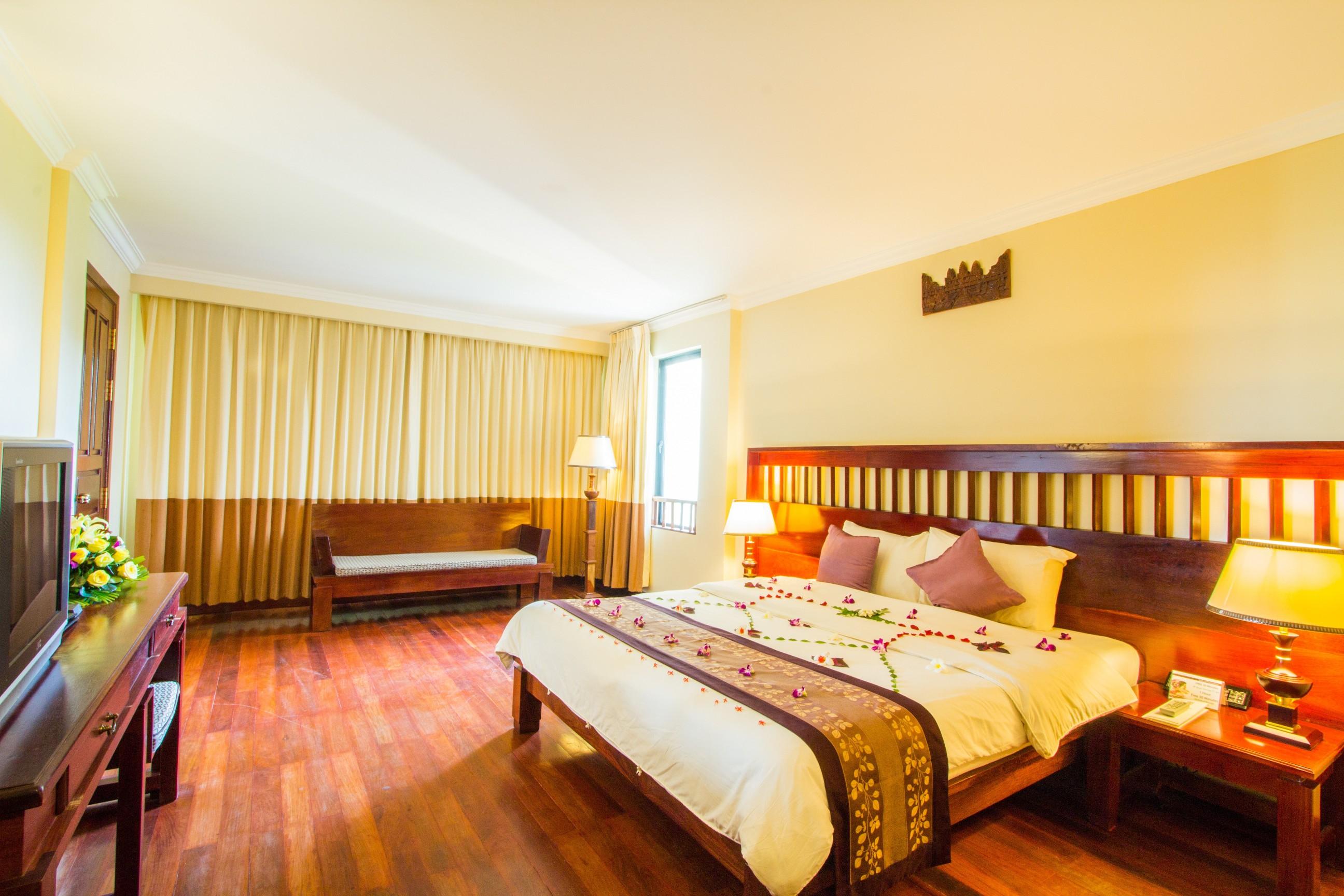 Royal Empire Premium Hotel Siem Reap Dış mekan fotoğraf